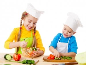 L'alimentazione crudista per i bambini