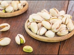 7 benefici dei pistacchi