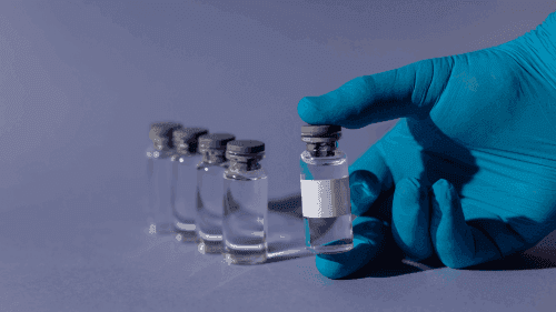Prof. Shoenfeld: “Gli adiuvanti dei vaccini hanno una propensione a scatenare malattie autoimmuni”