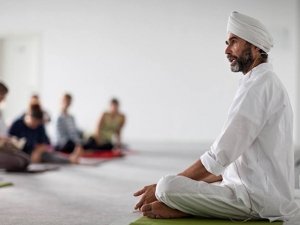 Yoga e Salute: come recuperare il benessere con yoga e meditazione