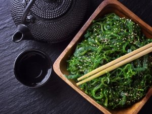 Le alghe in cucina: proprietà, benefici e come utilizzarle