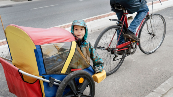 È possibile vivere senz'auto e avere dei bambini?