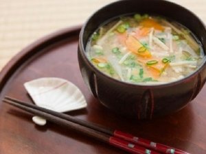 La zuppa di miso: la zuppa delle zuppe