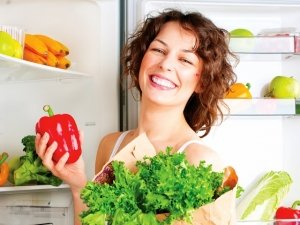 Combattere lo stress a tavola: gli alimenti del buonumore