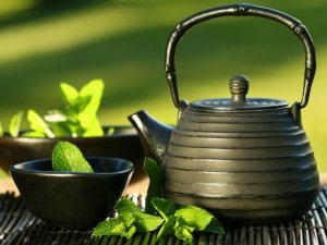 5 tisane che scaldano in inverno